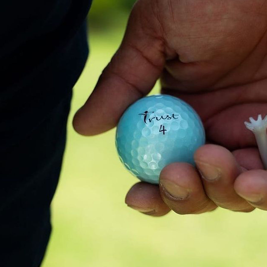 Aurora -Icy Blue Crystal Urethane Golf Ball