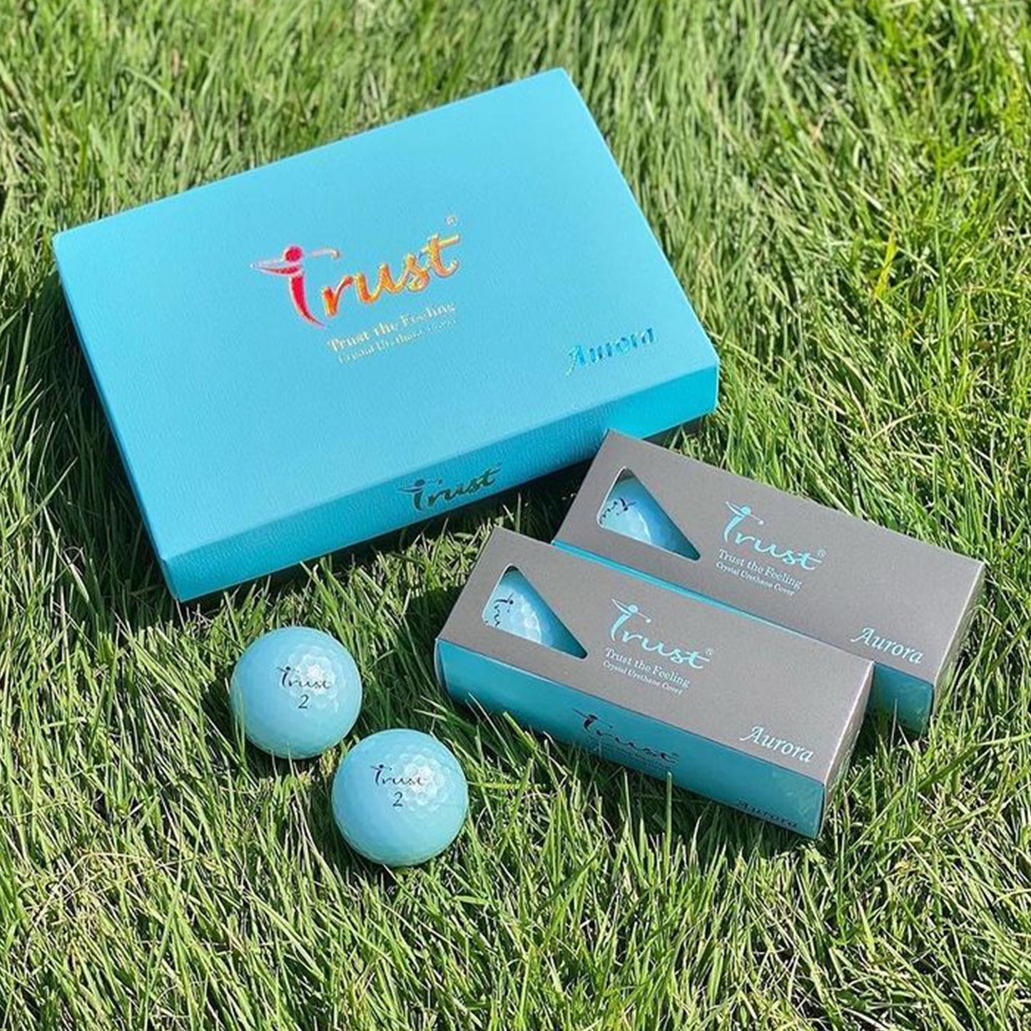 Aurora: Crystal Urethane Golf Ball